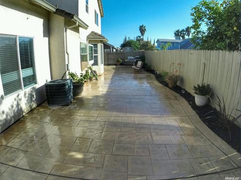 3913 Wade Dr, Ceres, CA 95307 photo 3