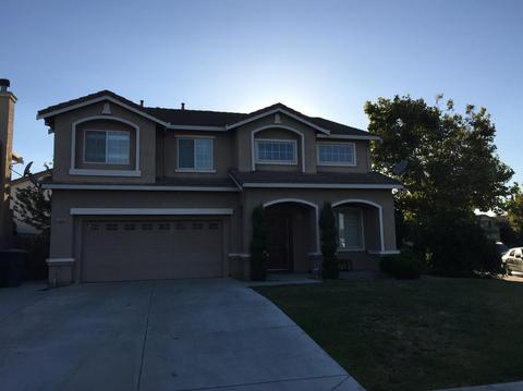 1333 Montgomery Ln, Tracy, CA 95377 photo 2
