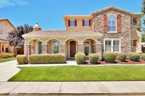 2289 Starflower Dr, Tracy, CA 95376 photo 1