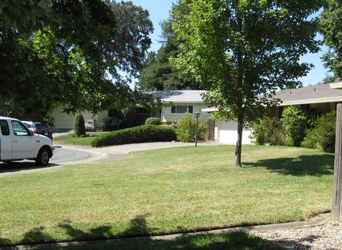 4739 Espana Ct, Carmichael, CA 95608 photo 2
