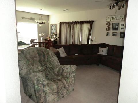 3086 Lucich Dr, Merced, CA 95348 photo 3