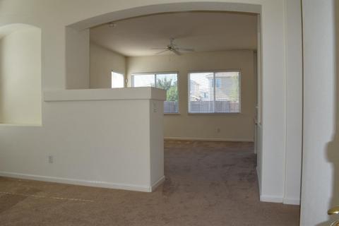 3909 Fallen Oak Dr, Modesto, CA 95355 photo 3