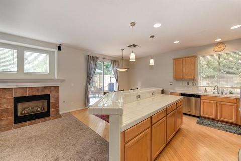 3836 Alegre Way, Davis, CA 95618 photo 6
