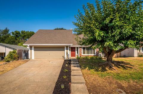 2469 Pinnacles Dr, Rocklin, CA 95677 photo 1