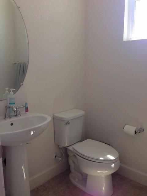 963 Willow Bridge Dr, Folsom, CA 95630 photo 5