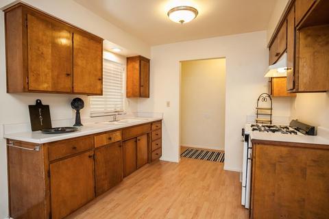 1717 Tulane Dr, Modesto, CA 95355 photo 5