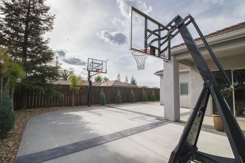 128 E Milgeo Ave, Ripon, CA 95366 photo 23