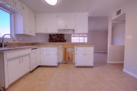 3225 Poppypatch Dr, Modesto, CA 95354 photo 9