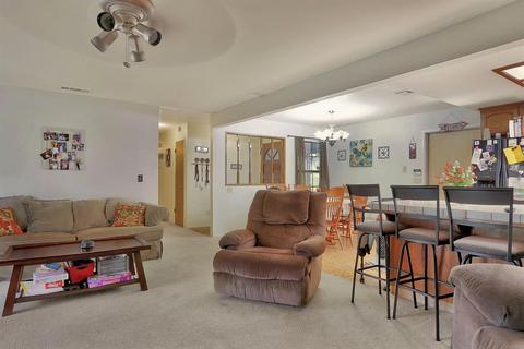 1636 Montclair Dr, Modesto, CA 95350 photo 9