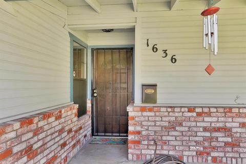 1636 Montclair Dr, Modesto, CA 95350 photo 5