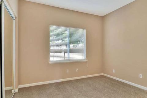 950 Waterman Ave, Lathrop, CA 95330 photo 17