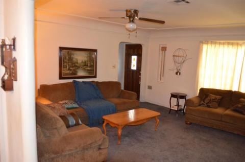 209 N Crescent Ave, Lodi, CA 95240 photo 13