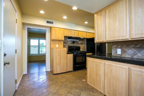 5829 Topp Ct, Carmichael, CA 95608 photo 7