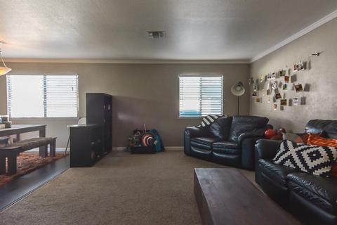 1365 Wimbledon Ct, Manteca, CA 95336 photo 3