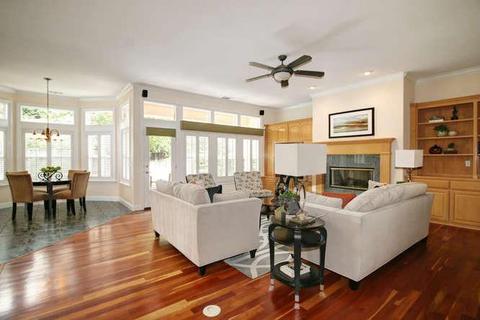 2600 Montgomery Ave, Davis, CA 95618 photo 2