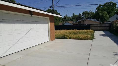 217 Oak St, Modesto, CA 95351 photo 7