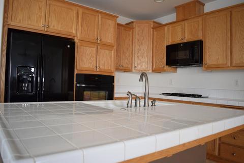 371 Shadowberry Pl, Lathrop, CA 95330 photo 4