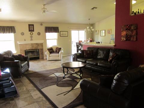 1064 Aristocrat, Ceres, CA 95307 photo 9