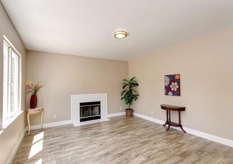 1213 Montgomery Ln, Tracy, CA 95377 photo 3