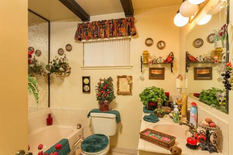 1824 Mckinley Ct, Concord, CA 94521 photo 13
