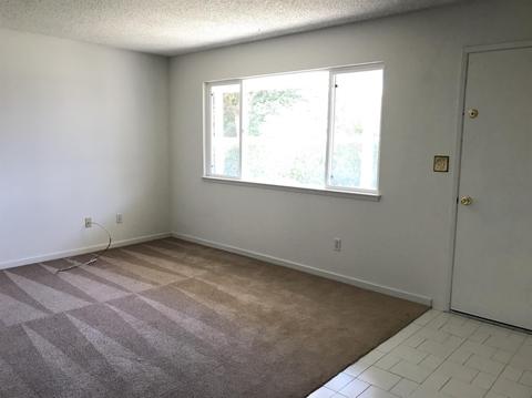 1525 Ensenada Dr, Modesto, CA 95355 photo 8