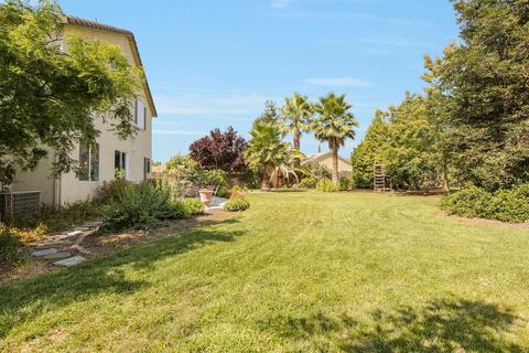 8452 Arrowroot Cir, Antelope, CA 95843 photo 2