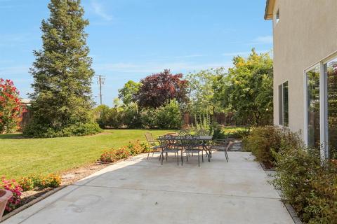8452 Arrowroot Cir, Antelope, CA 95843 photo 3