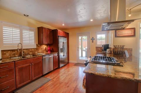 1518 Edgebrook Dr, Modesto, CA 95354 photo 7