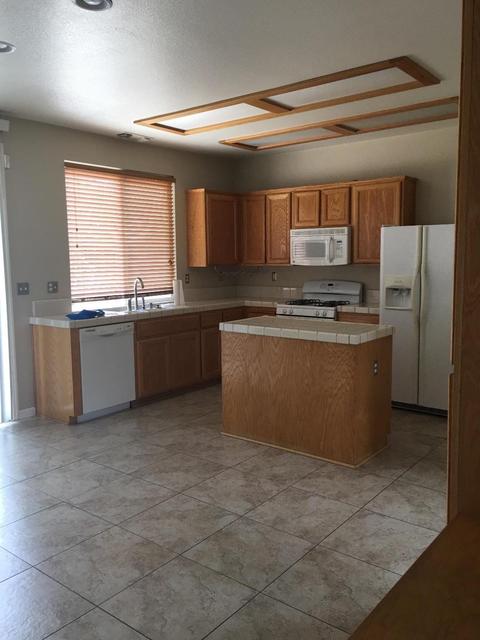 1821 Snyder Ave, Modesto, CA 95356 photo 3