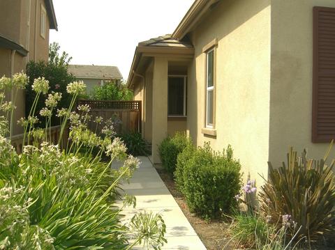 2776 Nostalgia St, Manteca, CA 95337 photo 2