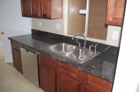 1004 Mock Ave, Modesto, CA 95351 photo 3