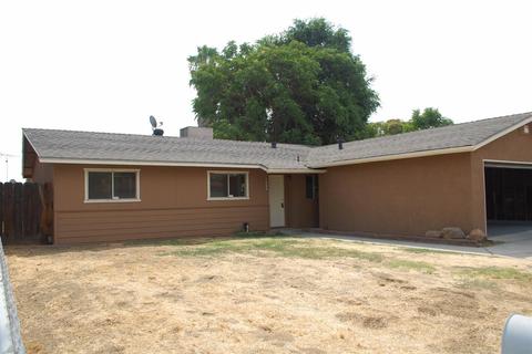 1004 Mock Ave, Modesto, CA 95351 photo 1
