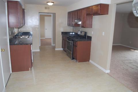 1004 Mock Ave, Modesto, CA 95351 photo 4