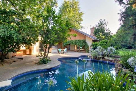 5141 Keane Dr, Carmichael, CA 95608 photo 1