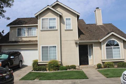 2117 Hearthstone Ln, Modesto, CA 95355 photo 1