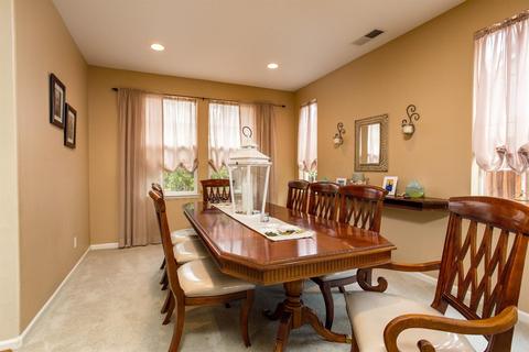 1300 Manley Dr, Tracy, CA 95377 photo 9