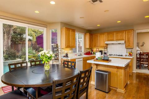 1300 Manley Dr, Tracy, CA 95377 photo 15