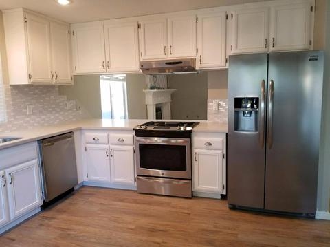 699 Downing Dr, Galt, CA 95632 photo 2