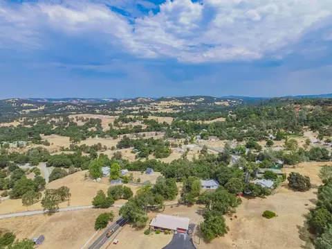 19533 Rawhide, Sonora, CA 95370 photo 2
