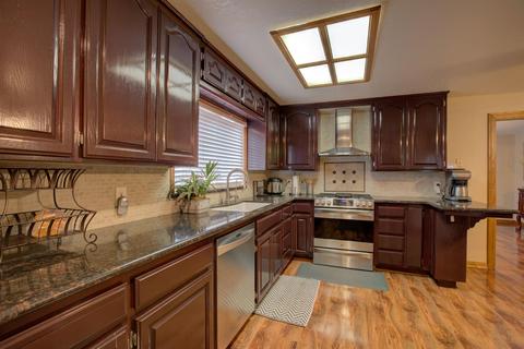 2608 E Redwood Rd, Ceres, CA 95307 photo 8