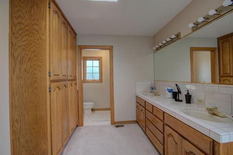 2608 E Redwood Rd, Ceres, CA 95307 photo 17
