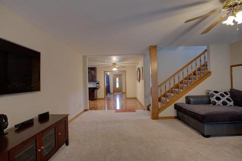 2608 E Redwood Rd, Ceres, CA 95307 photo 9