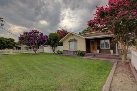 2608 E Redwood Rd, Ceres, CA 95307 photo 2
