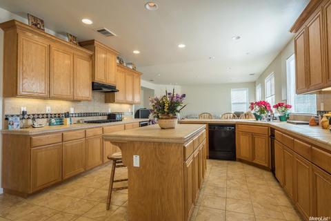 2436 Ventana View Way, Modesto, CA 95355 photo 15