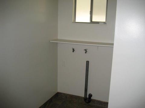 1112 E North St, Manteca, CA 95336 photo 8