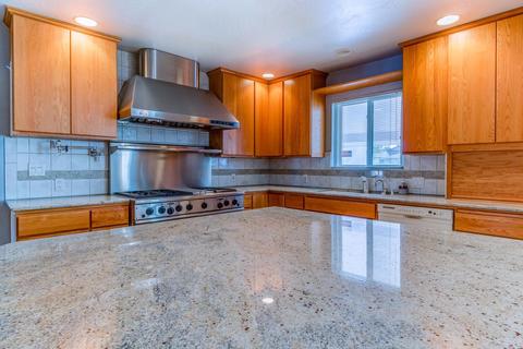 355 Roosevelt Ave, Manteca, CA 95336 photo 8