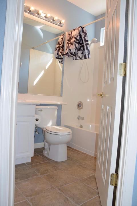 423 General Ln, Tracy, CA 95377 photo 8
