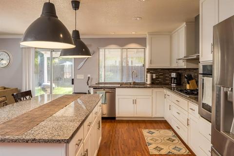 1050 Mammoth Dr, Manteca, CA 95337 photo 8