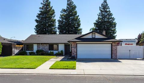1050 Mammoth Dr, Manteca, CA 95337 photo 1