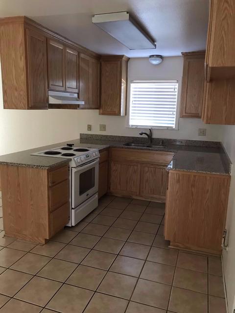 853 Carson Ave, Manteca, CA 95337 photo 3